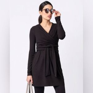 Seraphine ribbed black maternity nursing tunic